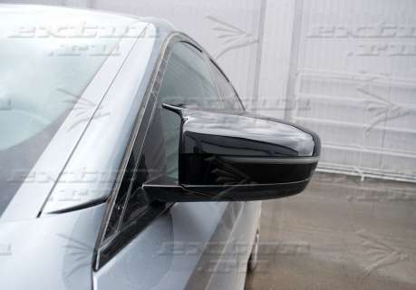 Крышки зеркал BMW 5 серия G30 в стиле M черные