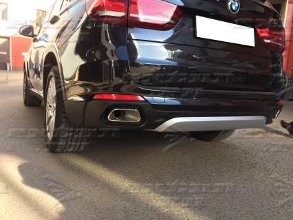 Серебристые накладки на бампера BMW X5 F15