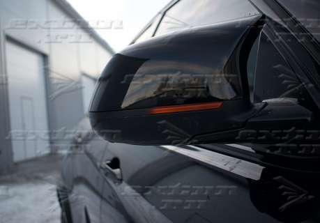 Динамические указатели поворота зеркал BMW X6 F16