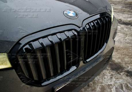 Решетка радиатора ноздри BMW X7 G07 черная
