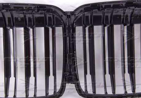 Решетка радиатора ноздри X7M BMW X7 G07 черная