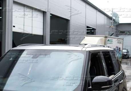 Серебристые рейлинги на Range Rover 2013-нв.