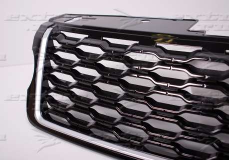 Решетка радиатора на Range Rover дизайн 2018 черная серебро