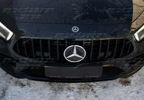 Решетка радиатора GT дизайн Mercedes CLS-klasse (С257) черная