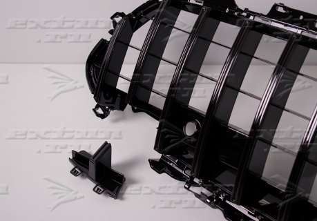 Решетка радиатора GT дизайн Mercedes CLS-klasse (С257) черная