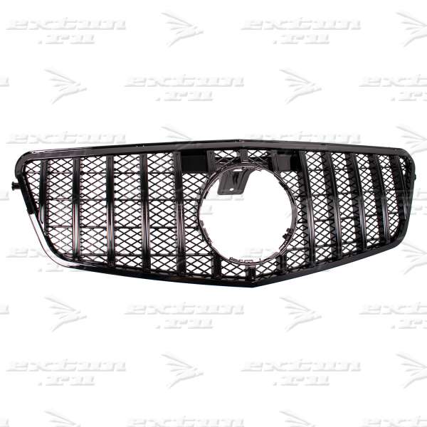 Решетка радиатора GT Mercedes E-klasse W212 черная с 2009-2013