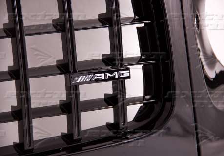 Решетка радиатора с очками 63 AMG Mercedes G-klasse W463 с 2018-нв черная с черным