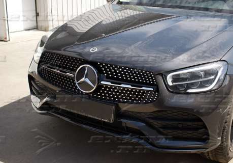 Решетка радиатора GT Mercedes GLC Coupe C253 черная 2019-нв.