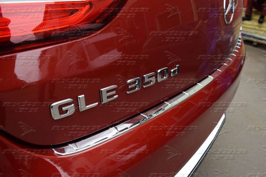 Хром накладка на бампер Mercedes GLE Coupe C292