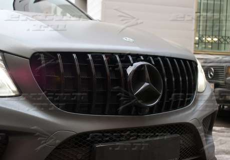 Решетка радиатора GT дизайн на Mercedes GLE Coupe C292 черная  