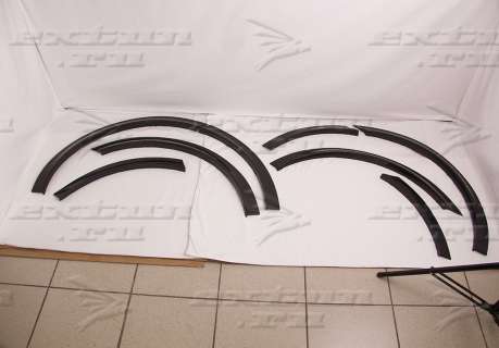 Расширители арок AMG на Mercedes GLE W166