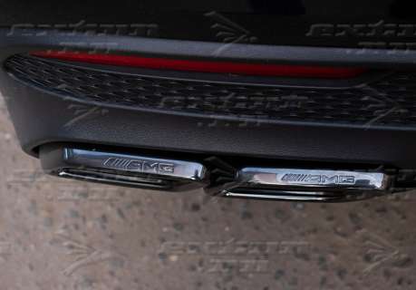 Дуффузор и насадки 63 AMG на Mercedes GLS X166 черный