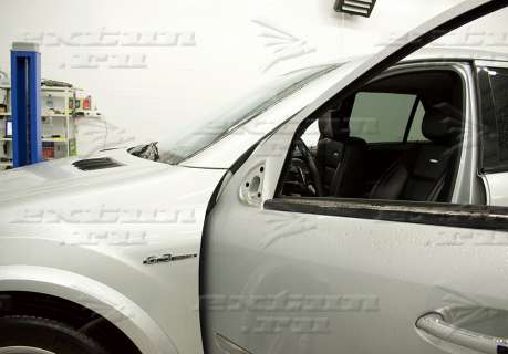 Черные рестайлинговые зеркала на Mercedes M-klasse W164 