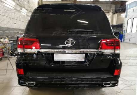 Обвес Executive Lounge Black New Toyota Land Cruiser 200 